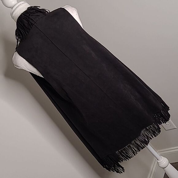 TCEC  sz L black fringed vest, Asymmetrical hem, 2 side pockets - Picture 5 of 11